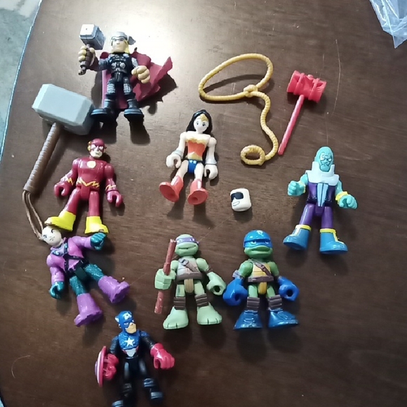 DC Comics 3" Action Figures Imaginex Thor Wonder Woman Brainiac Ninja Turtles - Picture 1 of 7